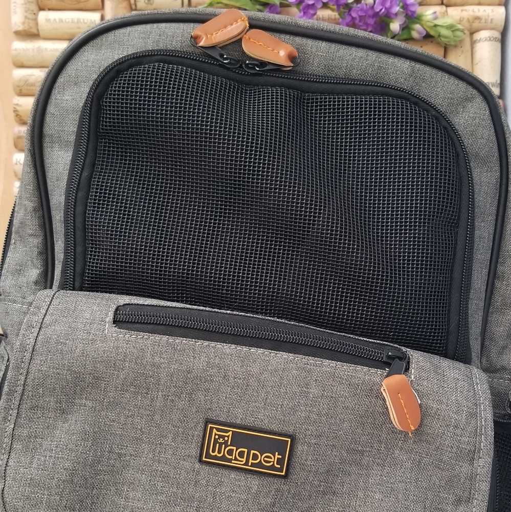 Wagpet Car Carrying Backpack (Fly Internationally!)